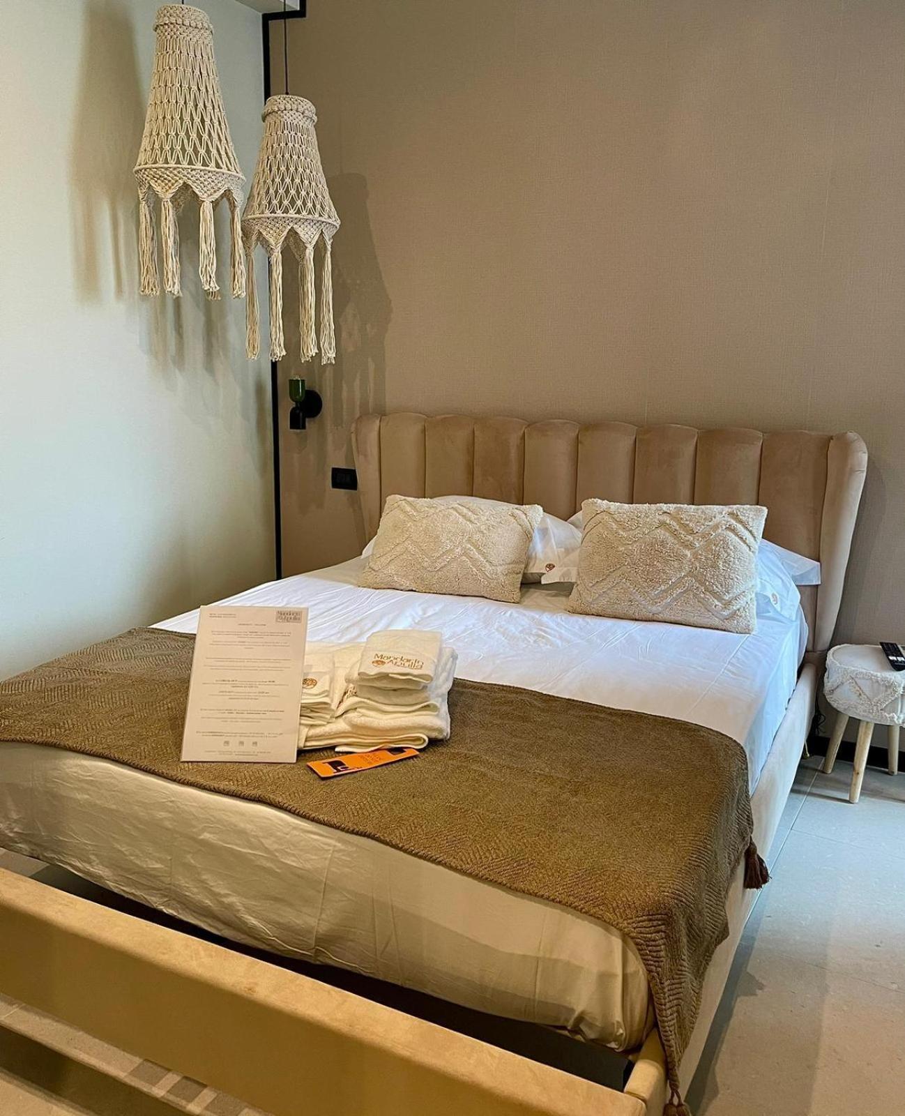 Pensión Mandarin Apulia 10 *